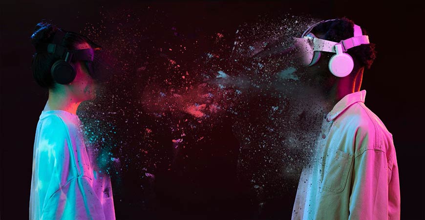 Is the Metaverse Dying Because of AI